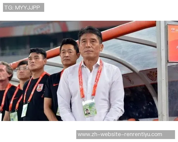 长春亚泰战绩不佳主帅谢晖主动辞职引发球迷热议